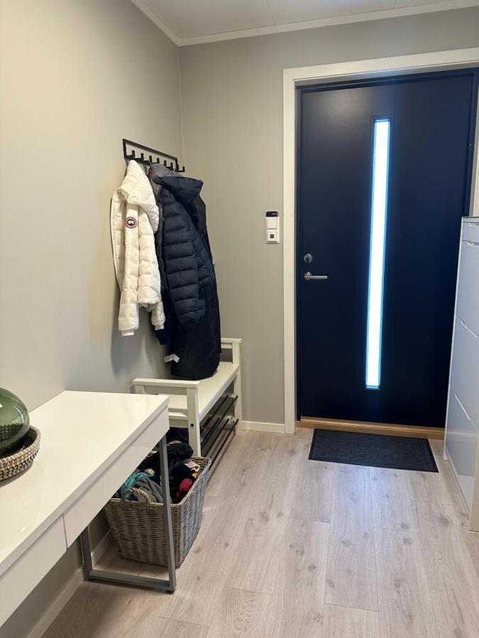 Lofoten Kabelvag-Small Apartment Exterior foto